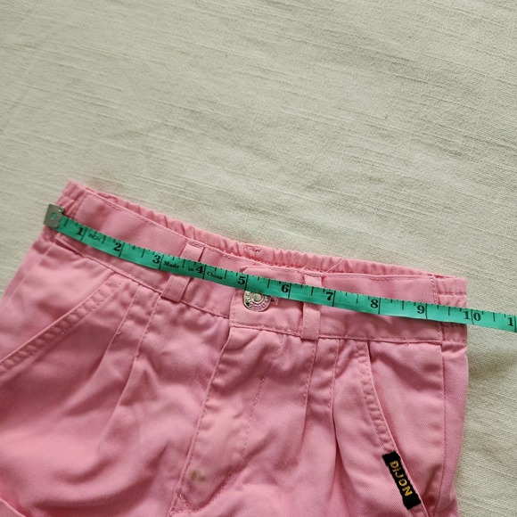 Vintage Pink Shorts 4t *relaxed elastic - Picture 4 of 8